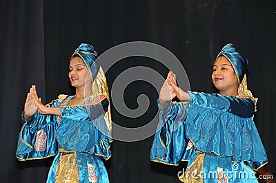 Show in traditional Sri Lankian theatre â€” drum, dance and singing. Editorial Stock Photo